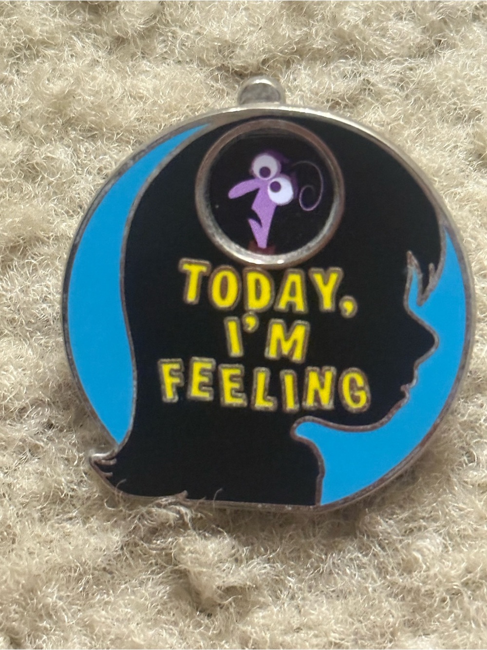 Disney World Inside Out Riley “Today I’m Feeling” Spinner Pin - Picture 3 of 6